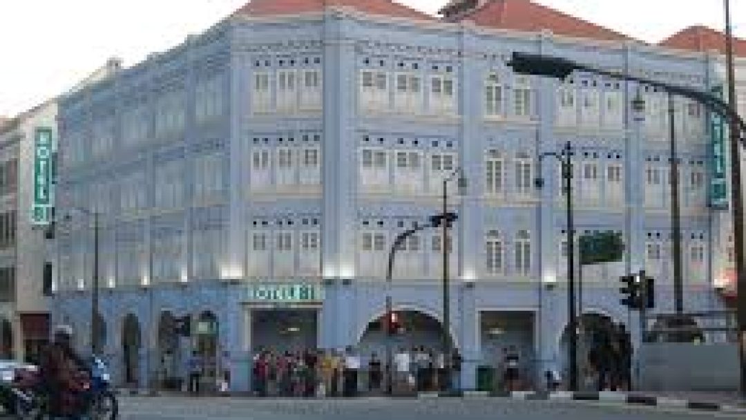 Hotel 81