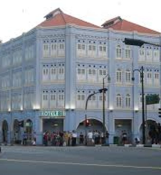 Hotel 81